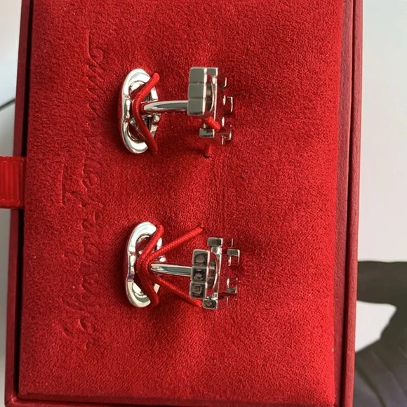 🔥🔥🔥🔥 Ferragamo Gancio Robot Cufflinks In Silver 🔥🔥🔥🔥 - Picture 2 of 8